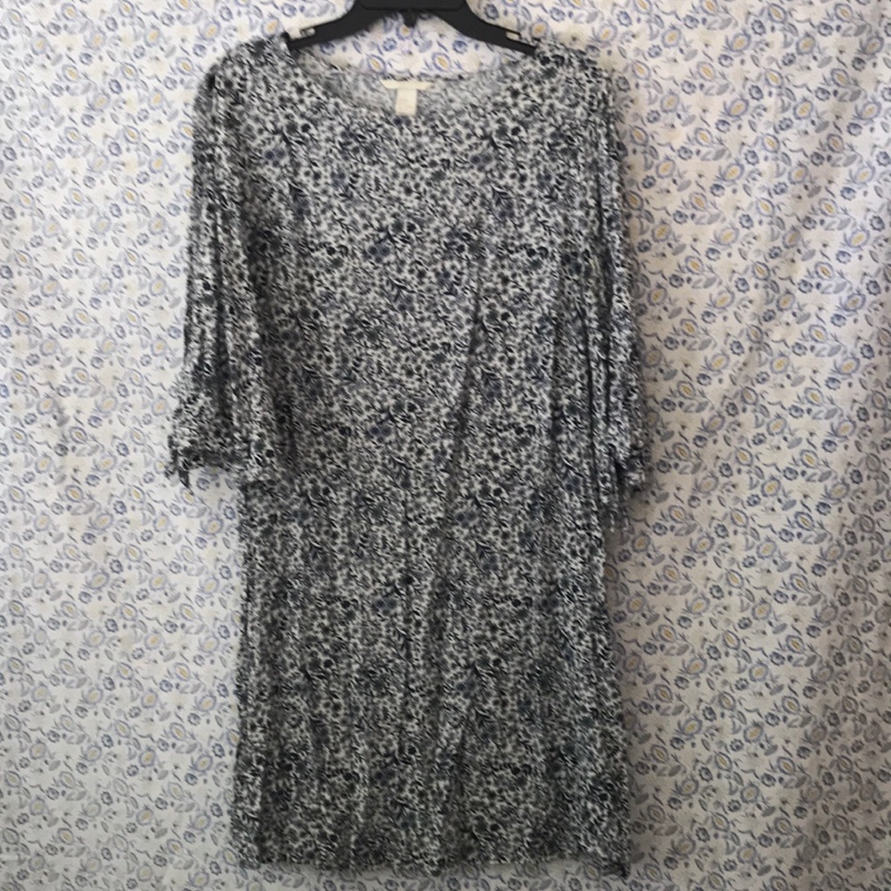 H&M floral shift dress with peekaboo sleeves